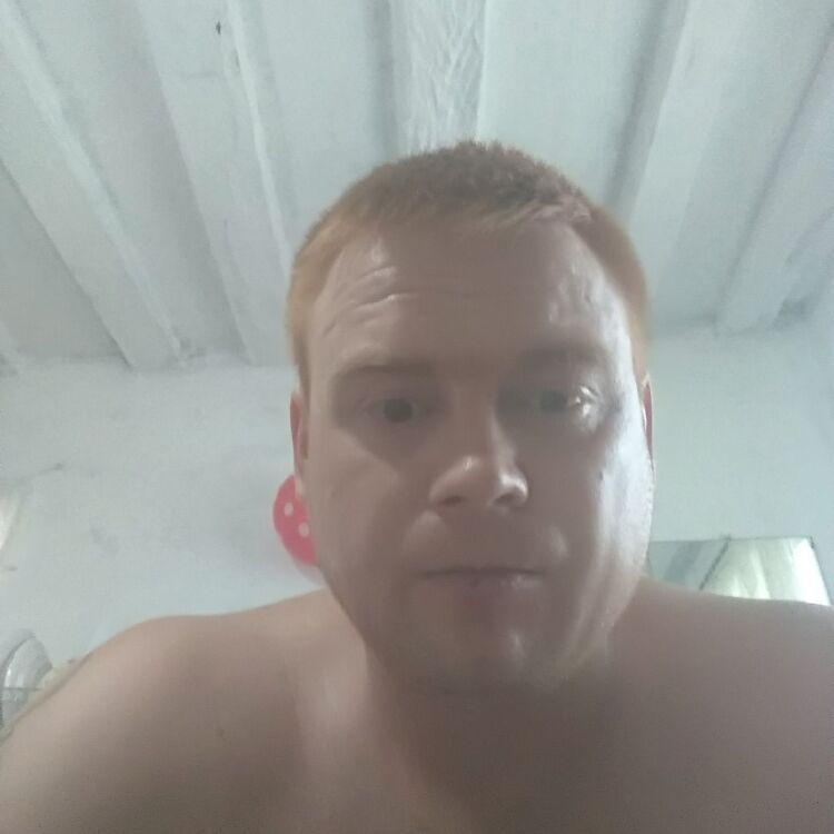  15077363  Serg, 41 ,    
