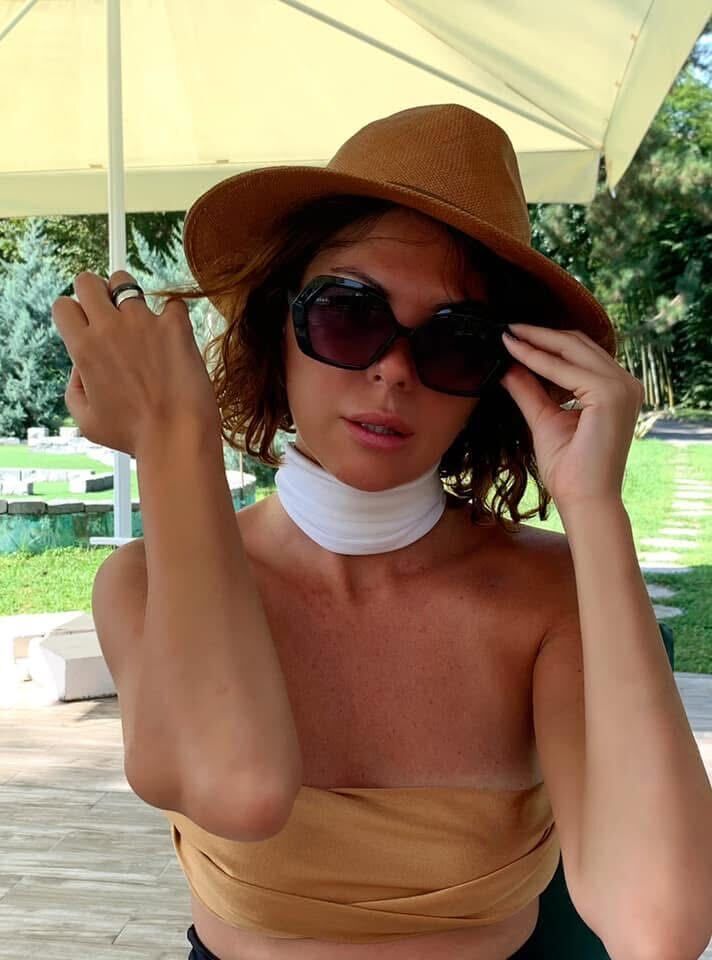  52777403  Elena, 36 ,    