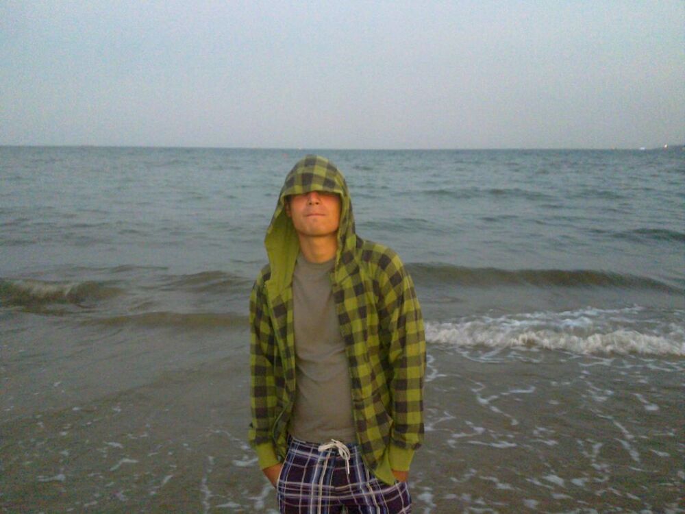  19320993  Alex, 35 ,    