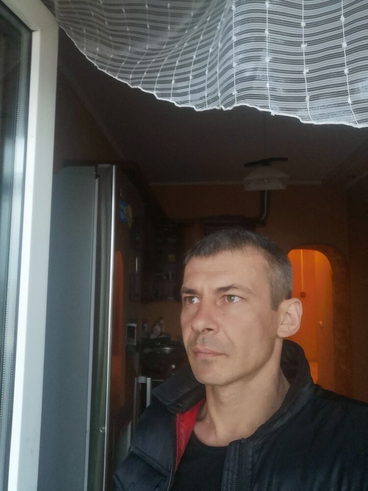  15508683  Yri, 47 ,    