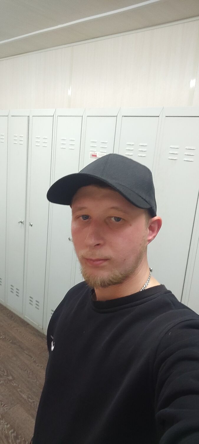  50825583  Alexander, 28 ,    