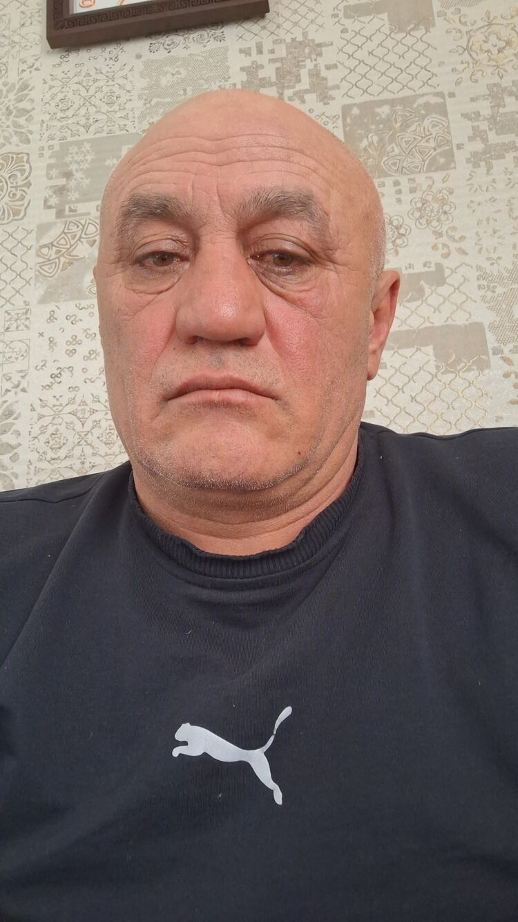  42887023  , 56 ,    
