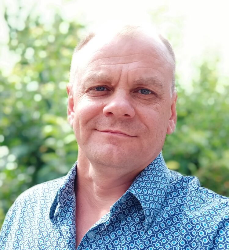  ,   Sergey, 51 ,   ,   , c 