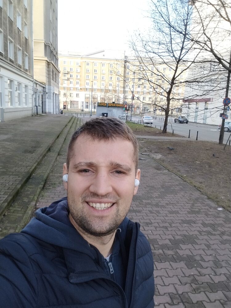  40363803  Dzmitry, 29 ,    