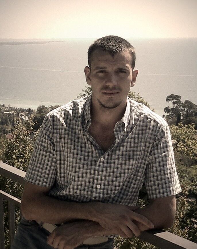  --,   , 40 ,   