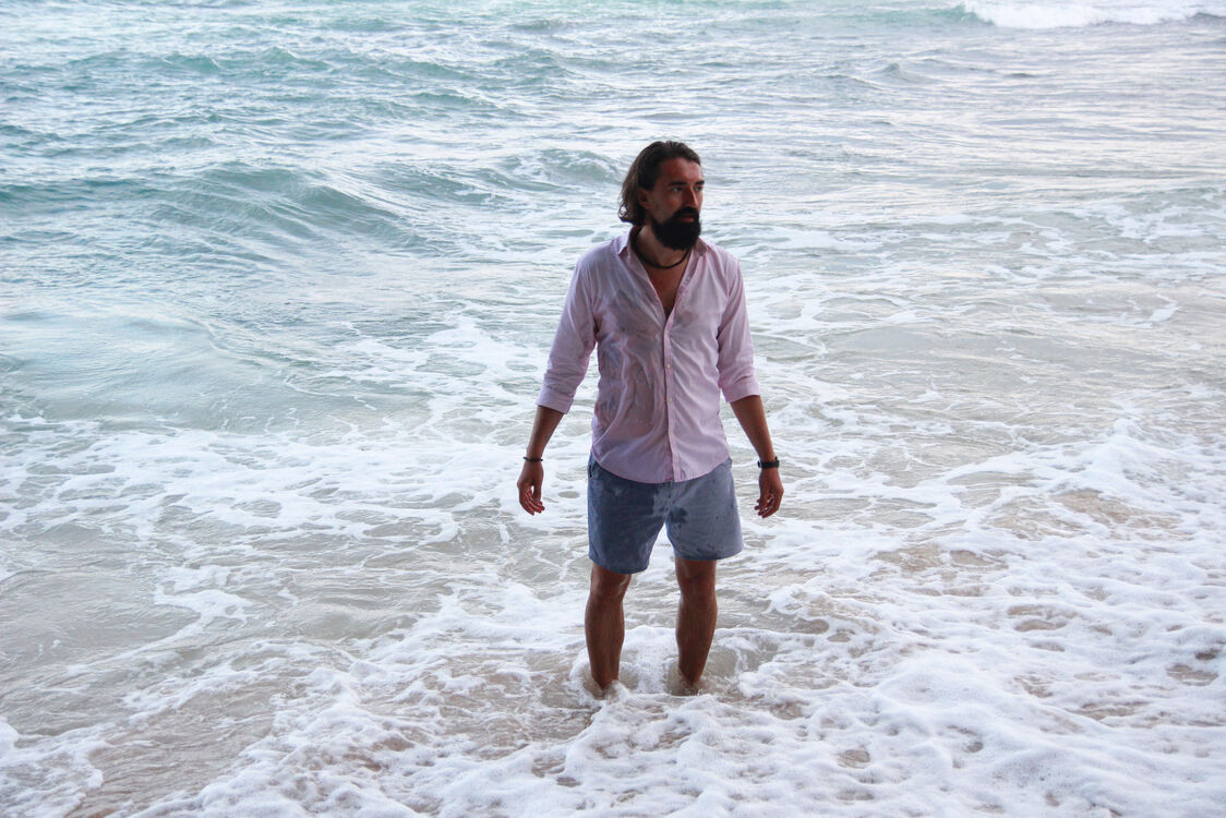  ,   Alex, 37 ,   ,   