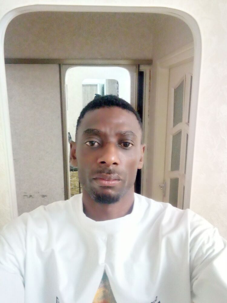  45226943  Benjamin, 28 ,    