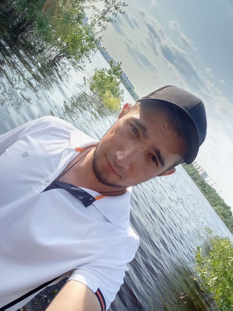  52551063  SpotX, 31 ,    