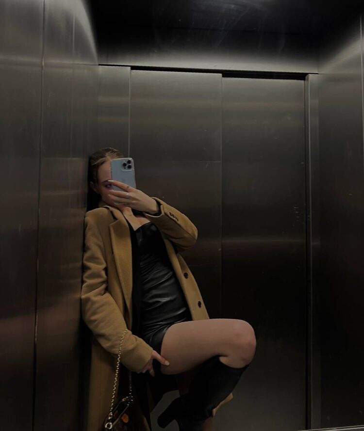  40567053  Alise, 25 ,    