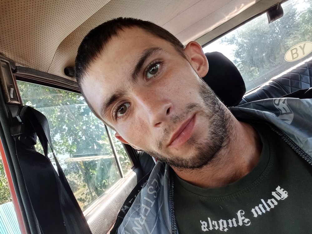  46288823  , 24 ,    