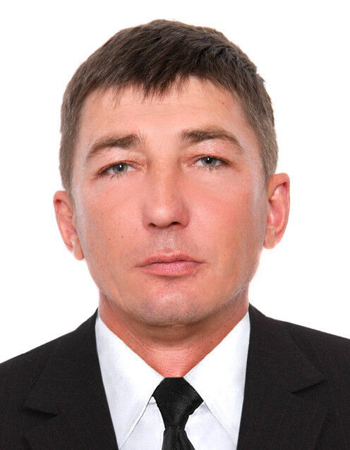  ,   Aleks, 45 ,   