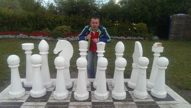  27256773  , 51 ,    