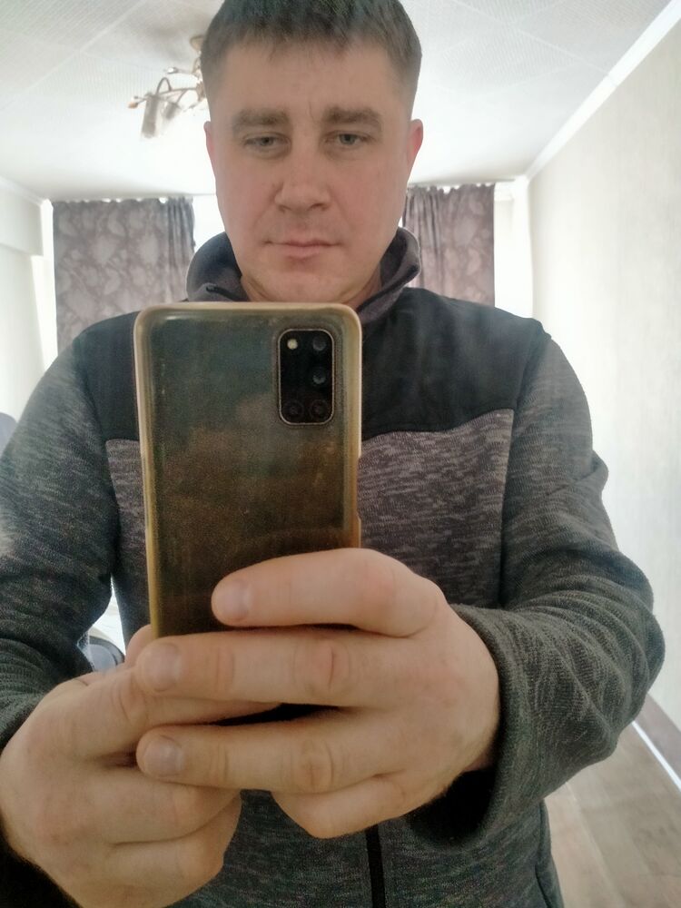  43469083  Oleg, 48 ,    