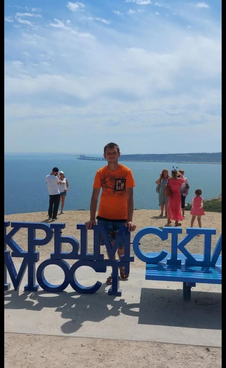  48351173  , 47 ,    --