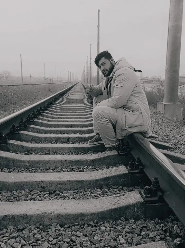  48756933  Maruf, 22 ,    