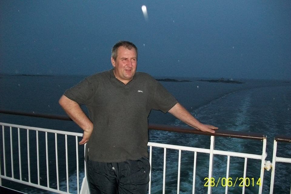  ,   Sergii, 56 ,   ,   , c 