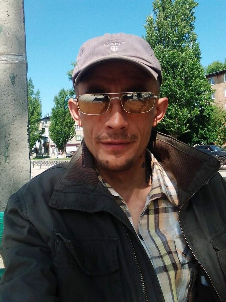  ,   Maxs, 37 ,   ,   , c 