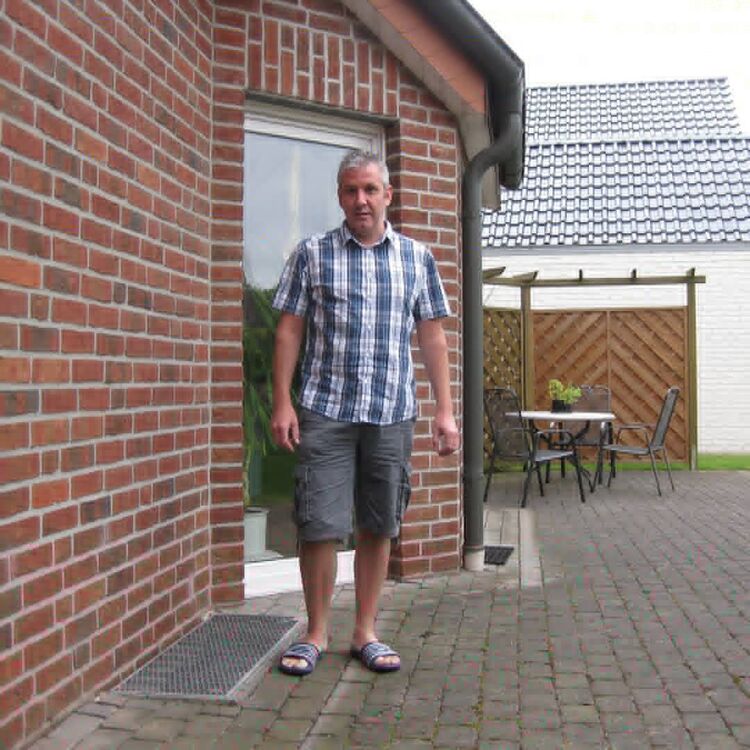  23918553  David Berger, 60 ,    -