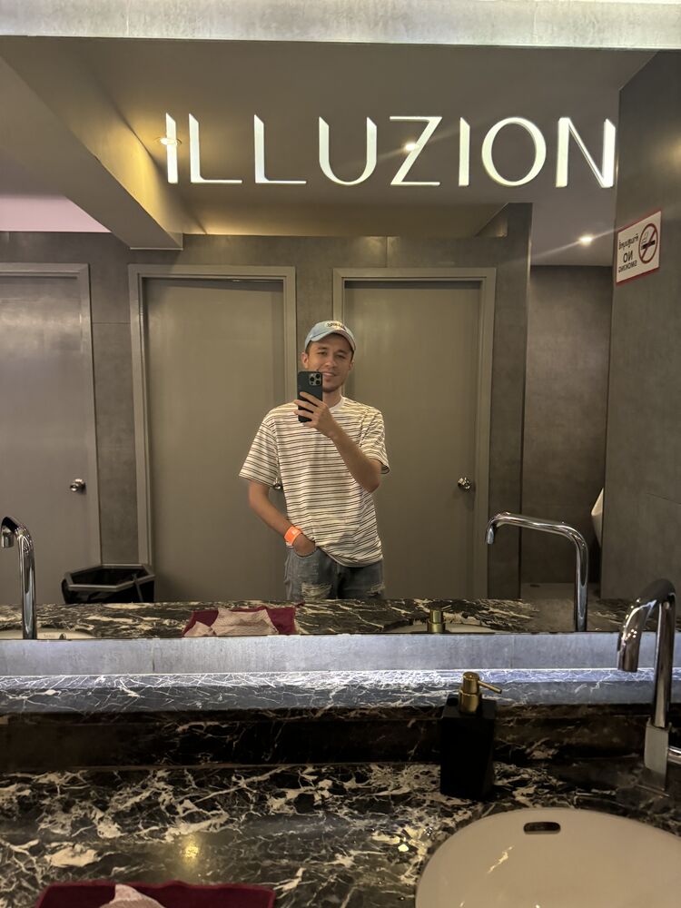  Phuket,   Khurshid, 23 ,   ,   