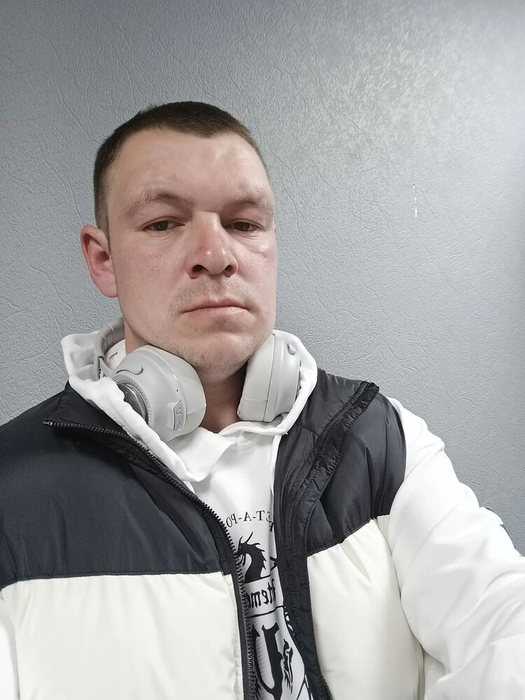  34663263  , 37 ,    