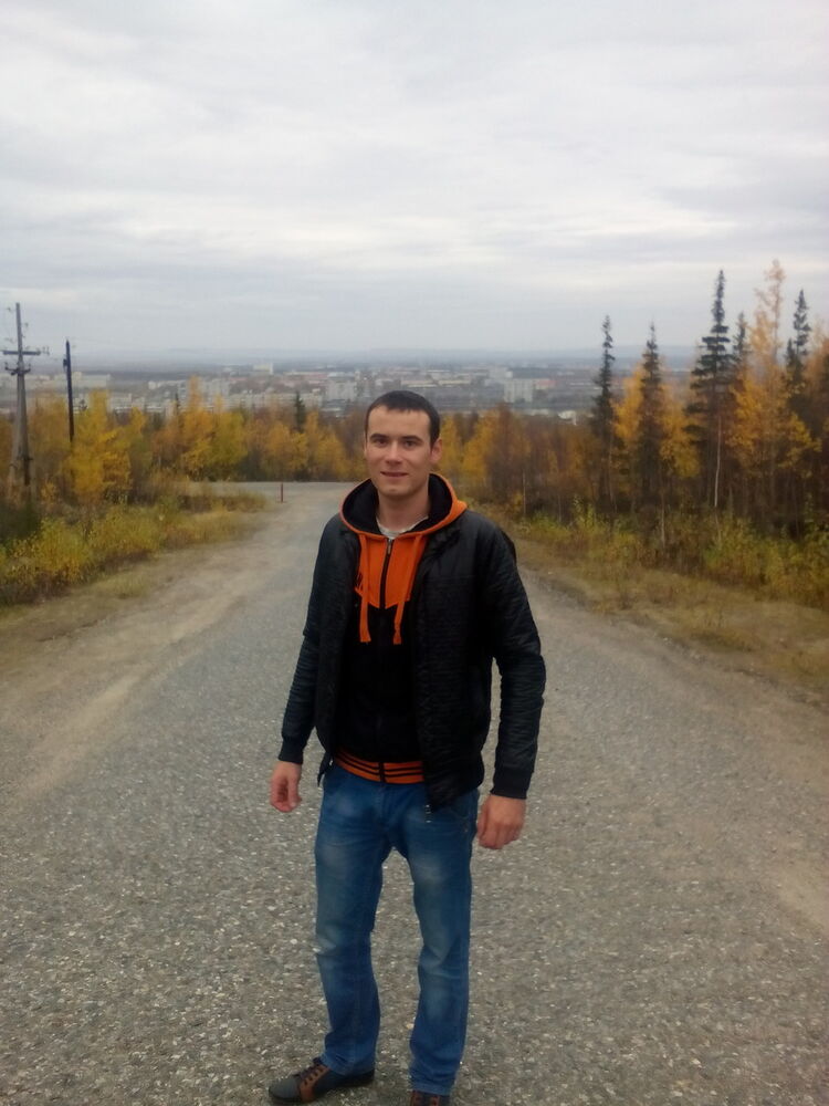  ,   Sanwch, 35 ,   ,   , c 