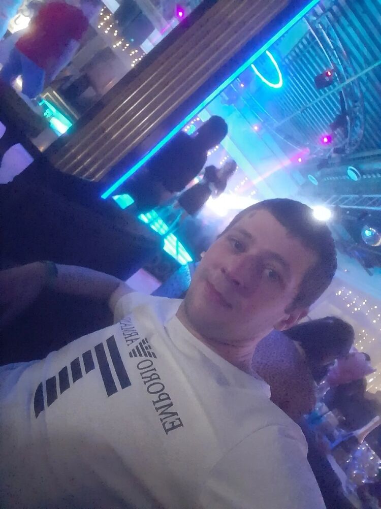 ���� 38438363 ������� Smoke, 28 ���, ���� ���������� � �����-����������