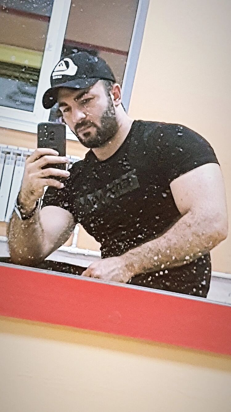  46892653  , 31 ,    