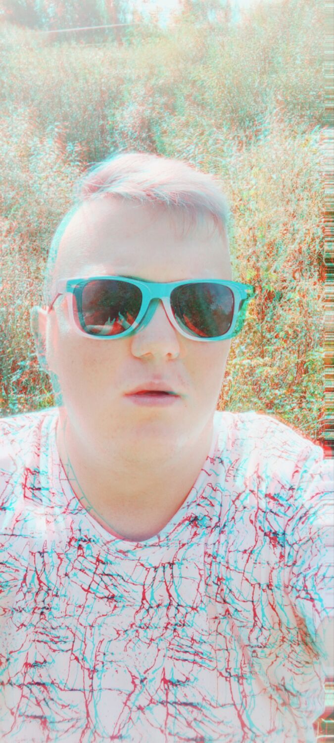  39451303  Artyom, 30 ,    