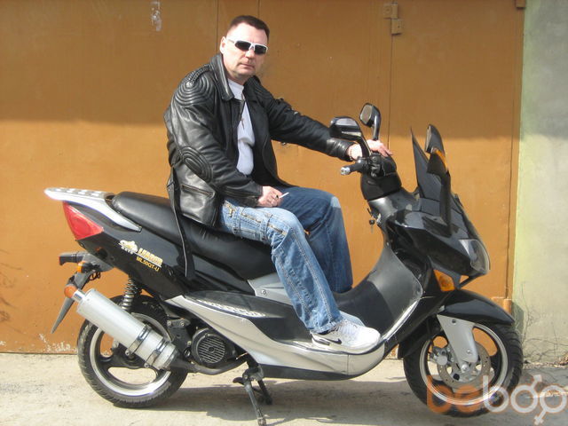  ,   Serjio, 51 ,  