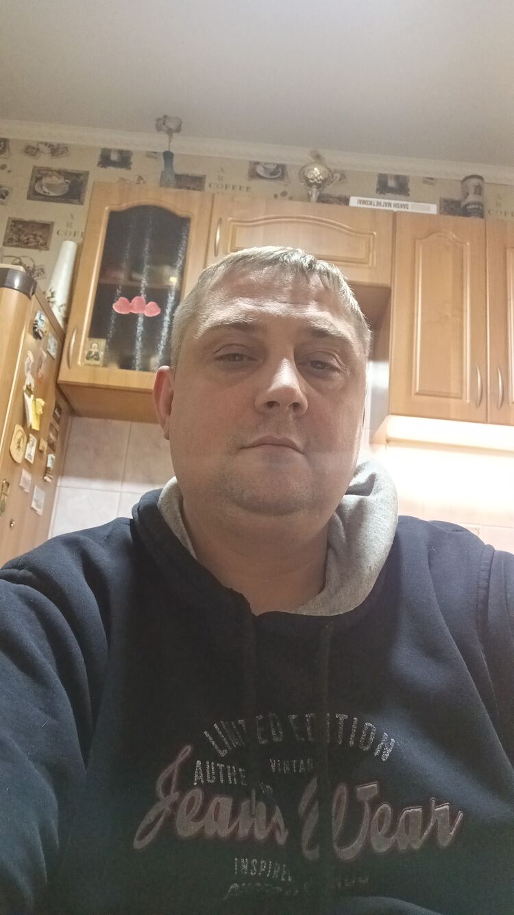  49903053  , 38 ,    