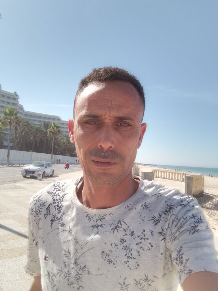  34714793  Meher, 43 ,    