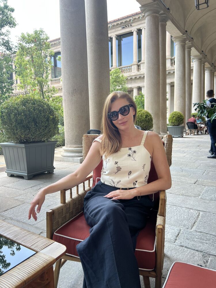 ���� 37949373 ������� ����, 51 ���, ���� ���������� � �����-����������