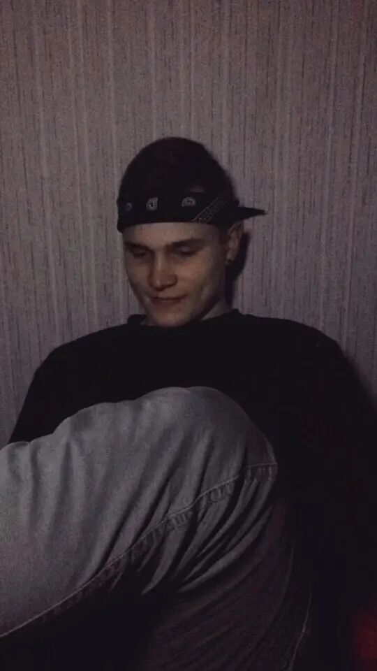  28748283  , 23 ,    -