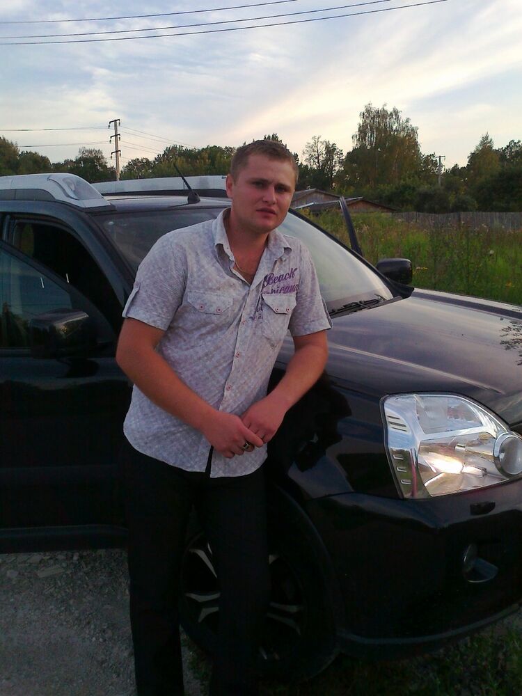  10413743  VADIM, 37 ,    