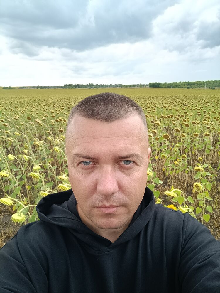  44581193  , 39 ,    
