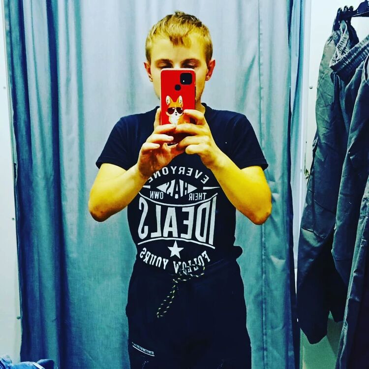  31600513  , 23 ,    