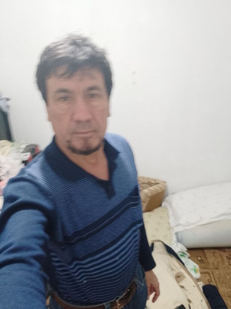  32530463  Kayum, 53 ,    