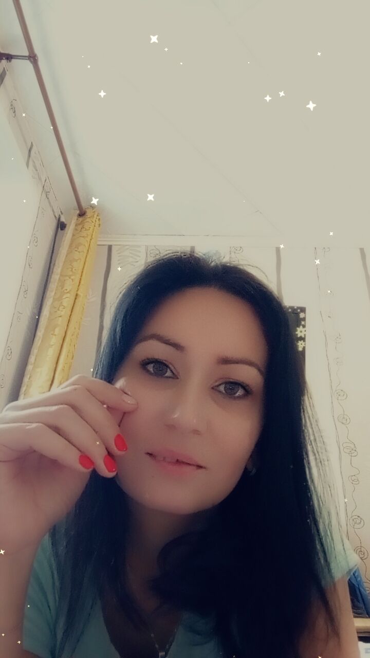  39552973  Anna, 40 ,    