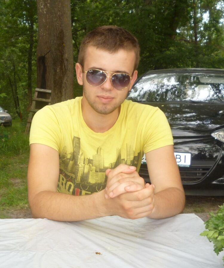  ,   Vitaliy, 34 ,   