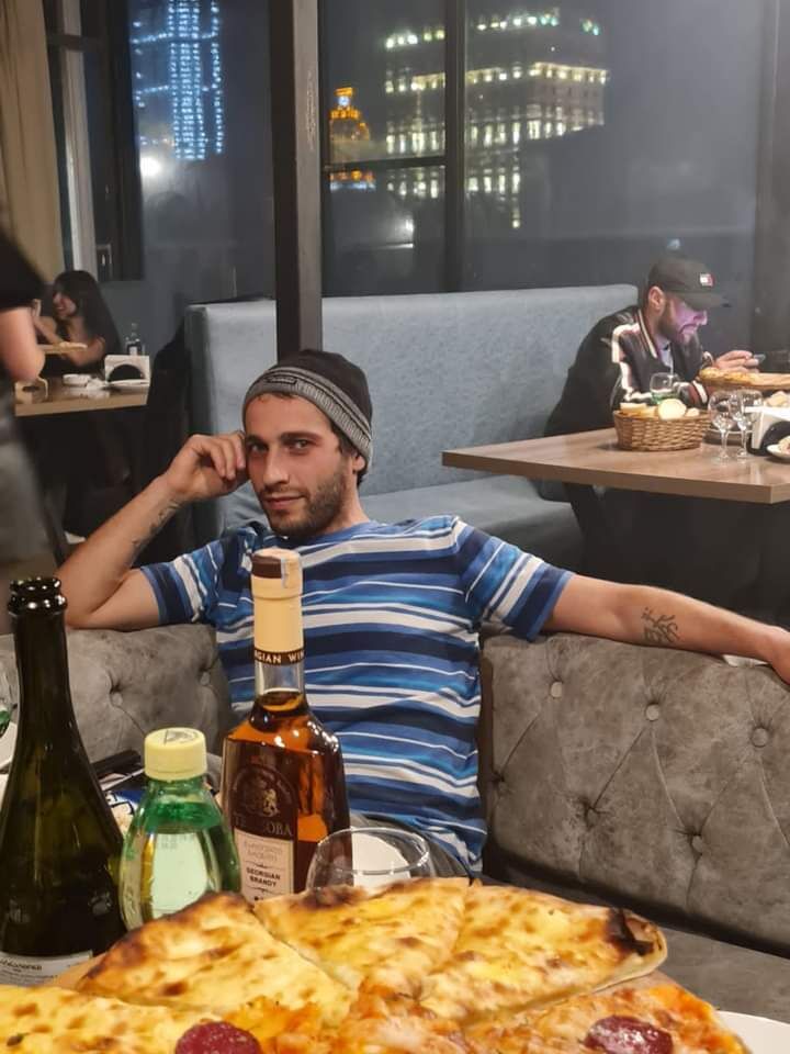  37016653  , 34 ,    