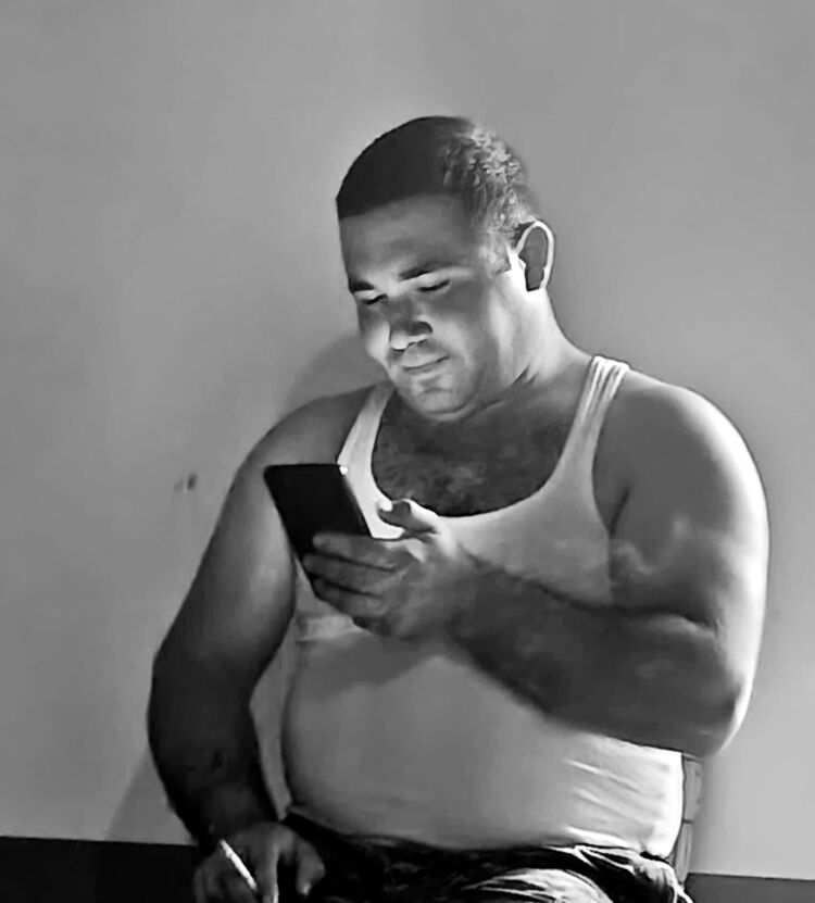  ,   Mika, 27 ,   ,   