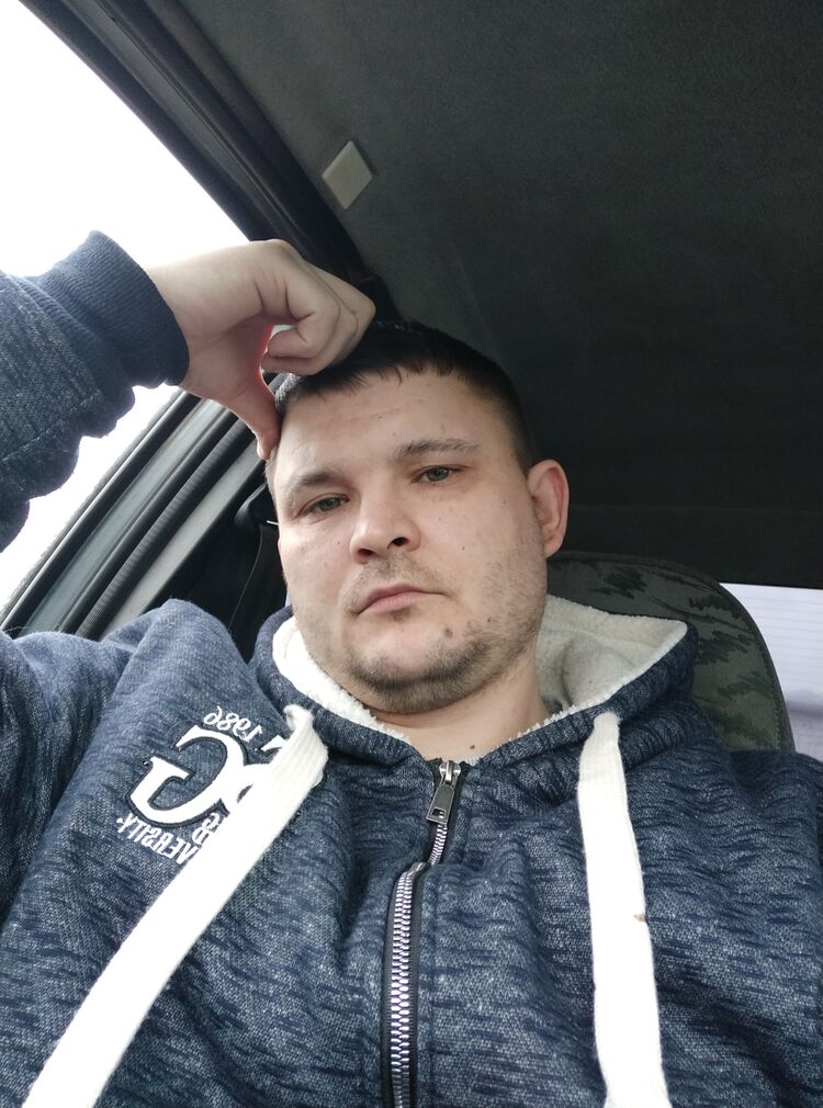 24432193  , 40 ,    