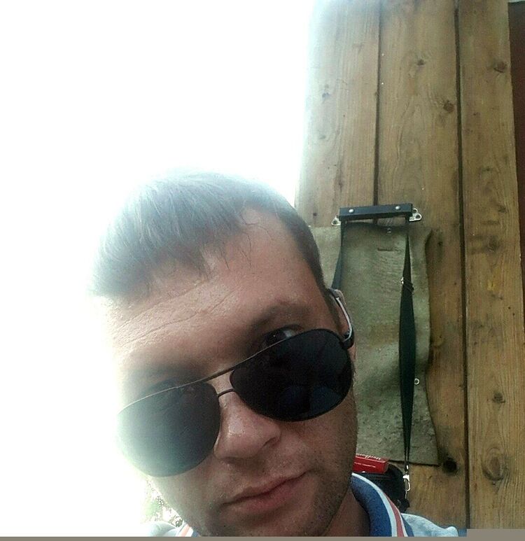  ,   Vlad, 44 ,   ,   , c 