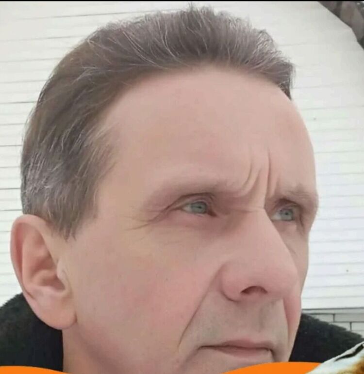  42845853  , 70 ,    