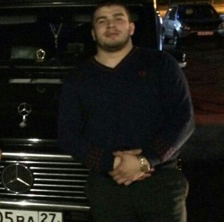  --,   , 33 ,   