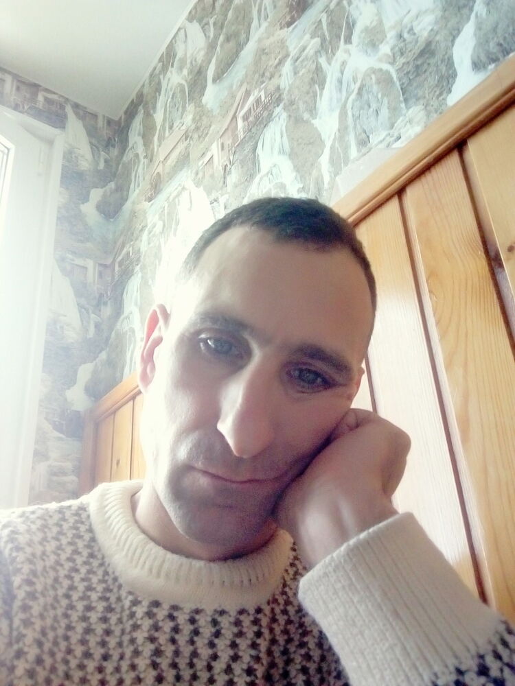  15067983  , 45 ,    