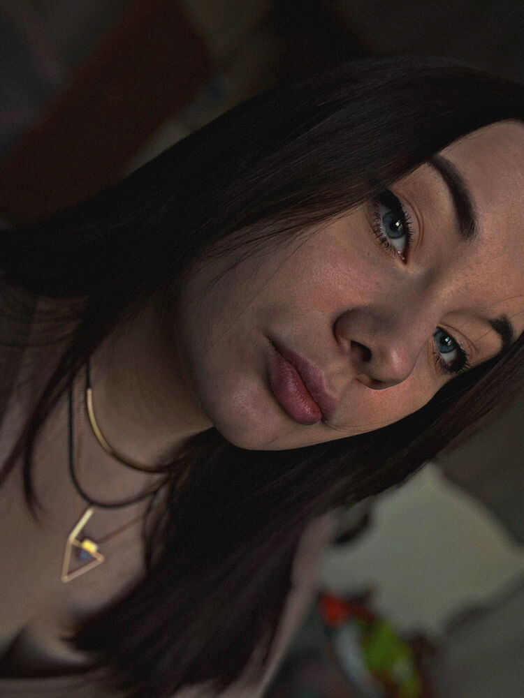  43017413  , 23 ,    