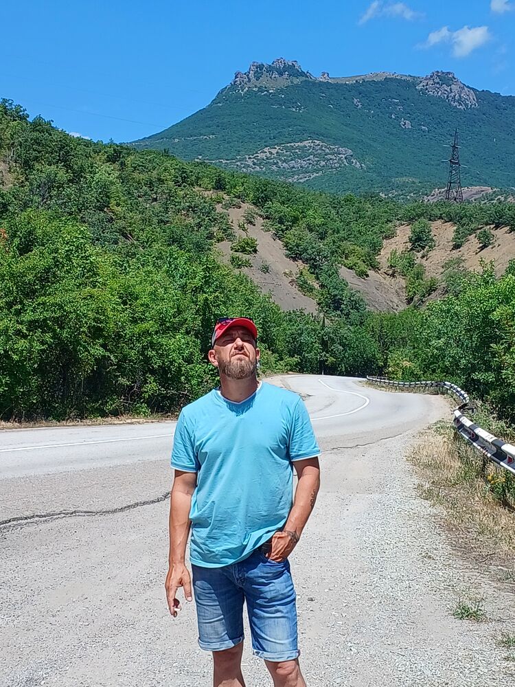  44741353  Alexey, 46 ,    