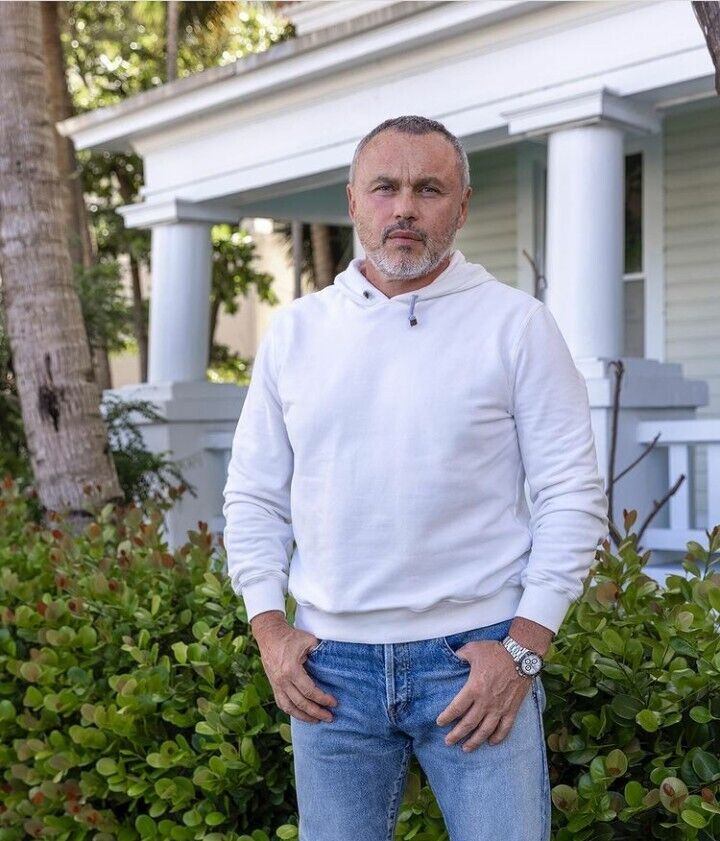  -,   Alexander, 61 ,   ,   