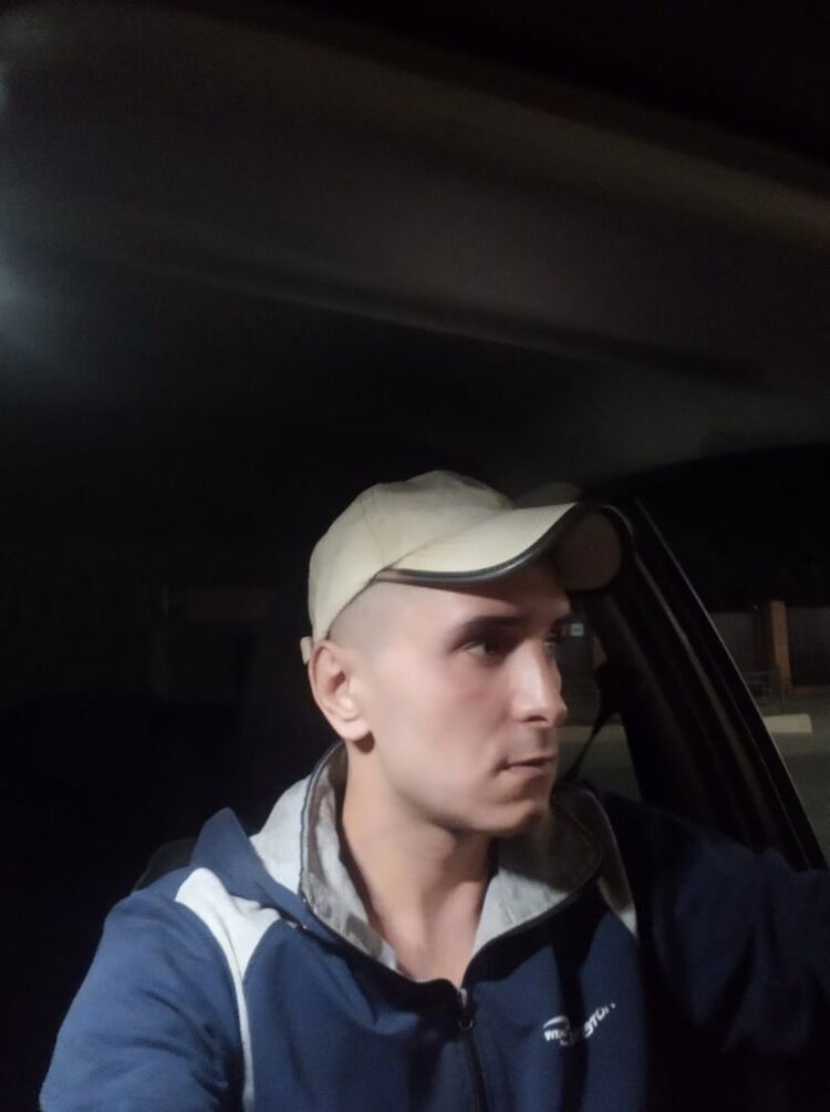  28533523  Kostyn, 38 ,    